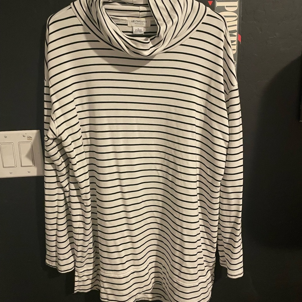 Liz Clairborne striped turtle neck